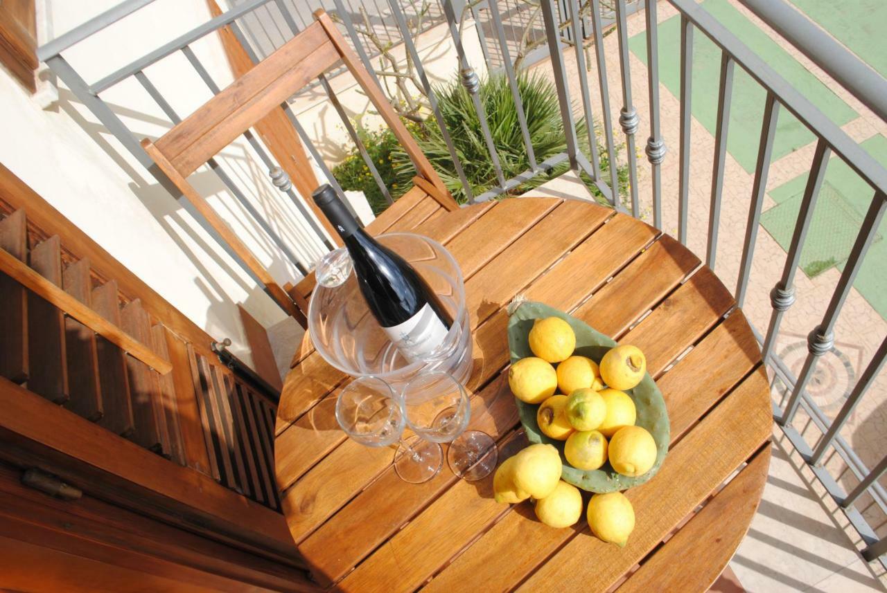 Sicily Home Casa Vacanze Con Piscina 圣维托罗卡波 外观 照片